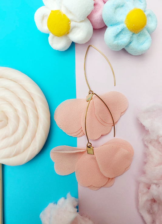 Tulip Petal Earrings - Pastel Peach